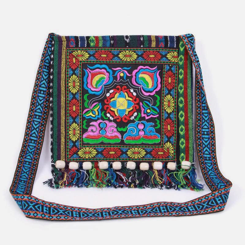 Folk Custom Shoulder Bag for Women – Vintage Embroidery Canvas Crossbody Bag