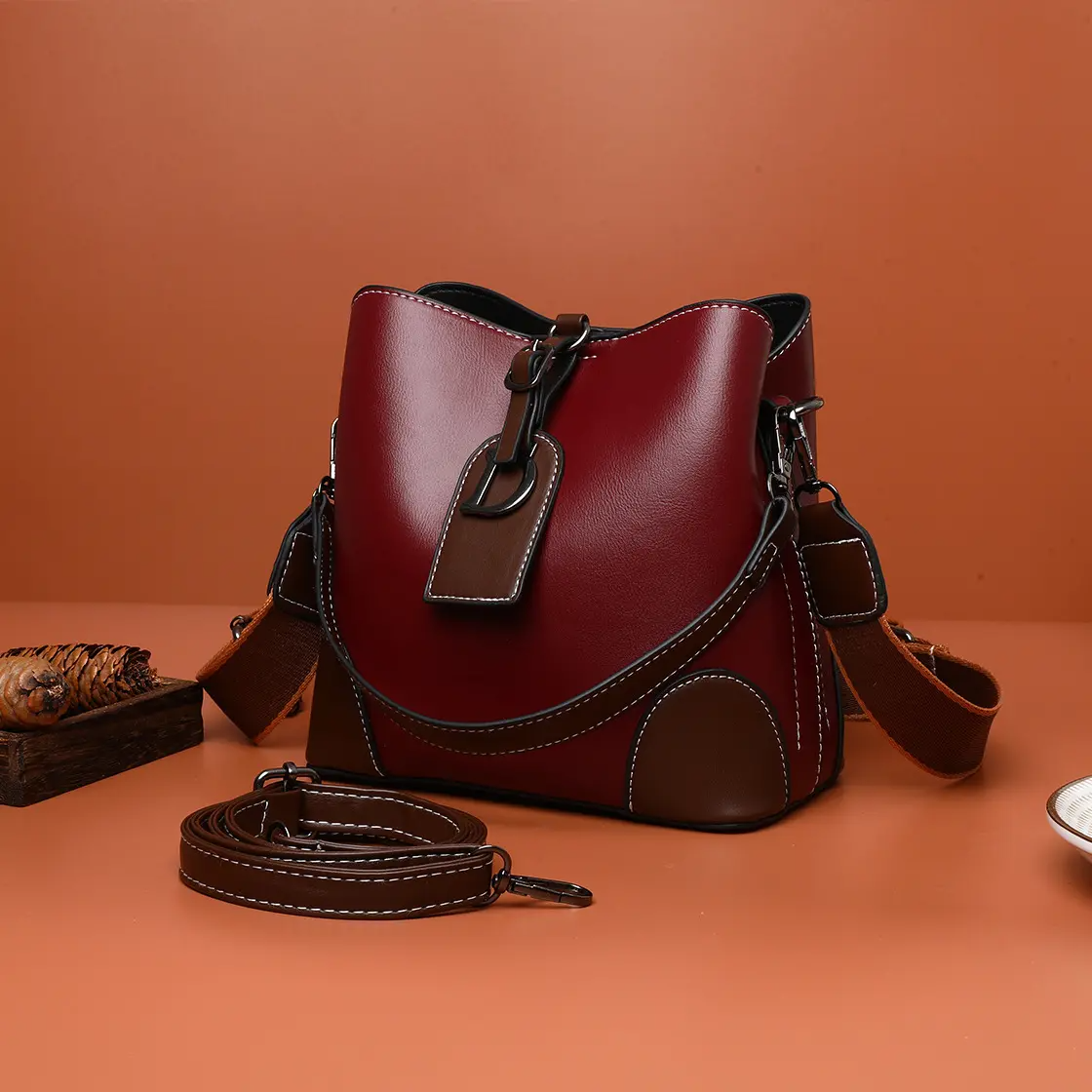 Nowe trendy torebki crossbody na rok 2023.